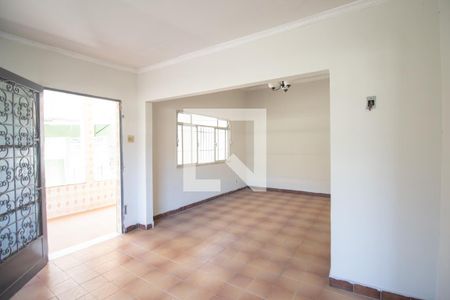 Sala de casa para alugar com 2 quartos, 150m² em Centro, São Gonçalo