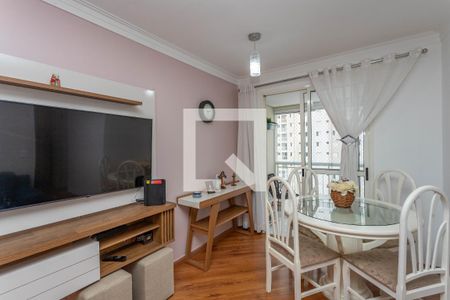 Sala  de apartamento para alugar com 3 quartos, 63m² em Piraporinha, Diadema