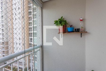 Varanda da sala  de apartamento para alugar com 3 quartos, 63m² em Piraporinha, Diadema