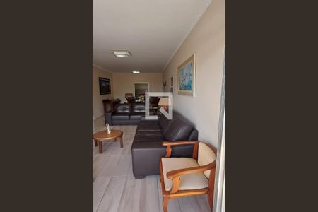 Sala de apartamento para alugar com 2 quartos, 90m² em Canto, Florianópolis