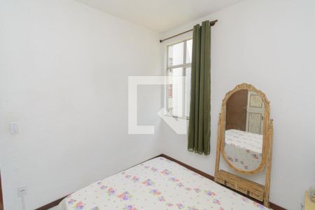 Quarto 2 de apartamento para alugar com 2 quartos, 54m² em Jardim Riacho das Pedras, Contagem