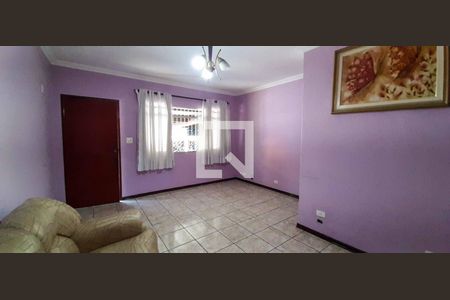 Sala de casa para alugar com 4 quartos, 375m² em Quitaúna, Osasco