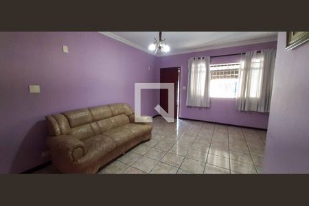 Sala de casa para alugar com 4 quartos, 375m² em Quitaúna, Osasco