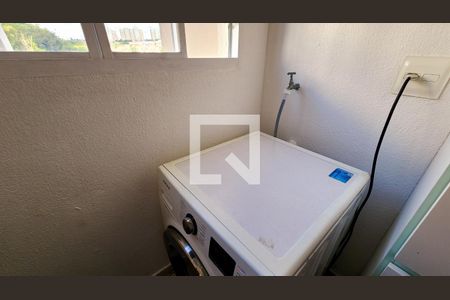 Cozinha e Área de Serviço de apartamento para alugar com 2 quartos, 46m² em Vila Nambi, Jundiaí