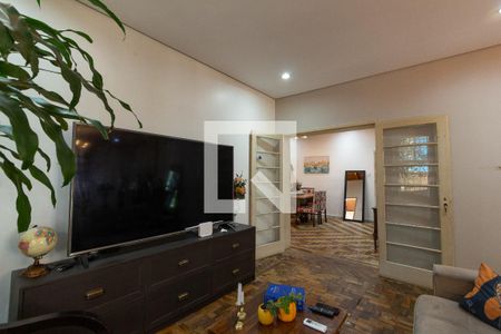 Sala de casa à venda com 3 quartos, 110m² em Teresópolis, Porto Alegre