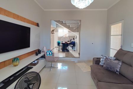 Sala de Estar de casa à venda com 4 quartos, 295m² em Cidade Jardim, Campinas