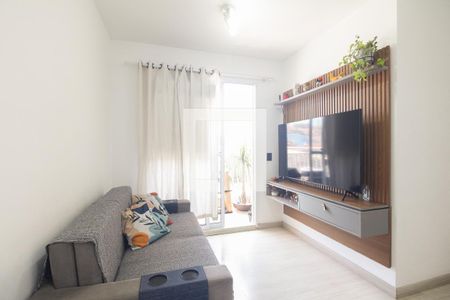 Sala  de apartamento à venda com 2 quartos, 51m² em Guaiauna, São Paulo