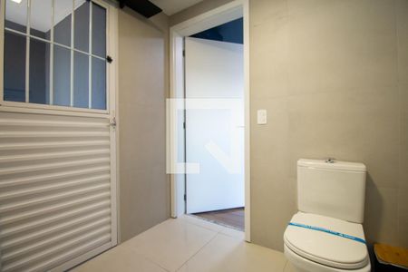 Banheiro de apartamento para alugar com 1 quarto, 31m² em Jardim das Acacias, São Paulo