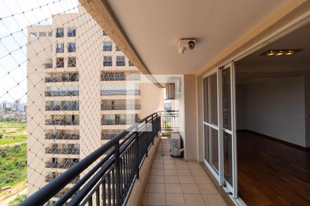 Sacada com Churrasqueira de apartamento para alugar com 3 quartos, 135m² em Vila Brandina, Campinas