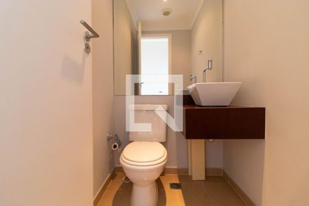 Lavabo de apartamento para alugar com 3 quartos, 135m² em Vila Brandina, Campinas