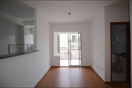 Sala de apartamento para alugar com 3 quartos, 60m² em Campo Grande, Rio de Janeiro