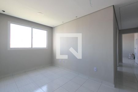 Sala de apartamento para alugar com 2 quartos, 44m² em Vila Lourdes, São Paulo