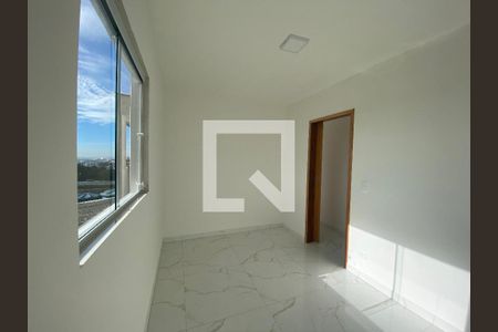 Quarto 01 de casa para alugar com 1 quarto, 60m² em Jardim Acácio, Guarulhos