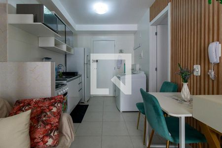 Sala de apartamento para alugar com 1 quarto, 27m² em Jardim Caravelas, São Paulo