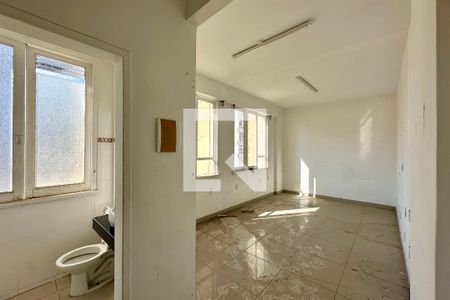 Sala/Quarto de kitnet/studio para alugar com 1 quarto, 30m² em Centro, Rio de Janeiro