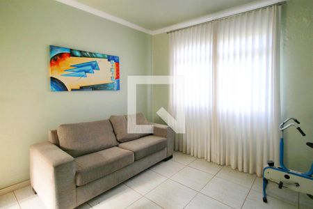 Sala de apartamento à venda com 3 quartos, 67m² em Horto, Belo Horizonte