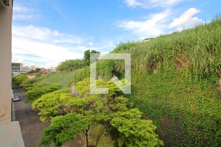 Vista da Sala de apartamento à venda com 3 quartos, 67m² em Horto, Belo Horizonte