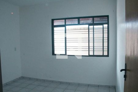 Quarto 2 de casa para alugar com 3 quartos, 300m² em Residencial Sonho Dourado, Goiânia