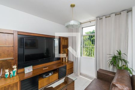 Sala de apartamento à venda com 3 quartos, 67m² em Olaria, Rio de Janeiro