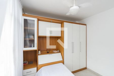 Quarto 1 - Armários de apartamento à venda com 3 quartos, 67m² em Olaria, Rio de Janeiro