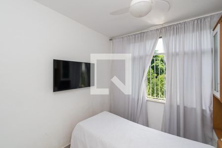 Quarto 1 de apartamento à venda com 3 quartos, 67m² em Olaria, Rio de Janeiro