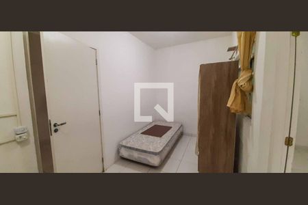 Quarto 2 de casa para alugar com 2 quartos, 48m² em Recanto das Rosas, Osasco