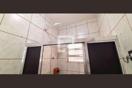 Banheiro da Suíte 1 de casa para alugar com 2 quartos, 63m² em Recanto das Rosas, Osasco