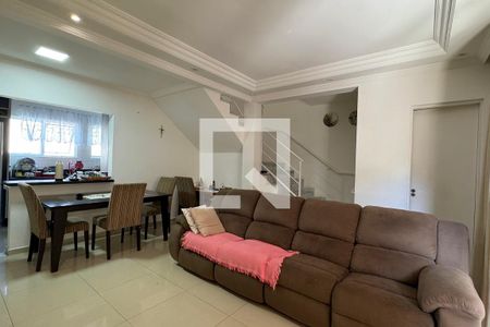 Sala de casa de condomínio para alugar com 3 quartos, 270m² em Parque Viana, Barueri