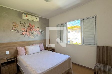 Suíte 1 de casa de condomínio para alugar com 3 quartos, 270m² em Parque Viana, Barueri