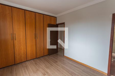 Suíte de apartamento para alugar com 3 quartos, 110m² em Palmares, Belo Horizonte