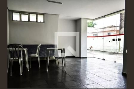 Apartamento à venda com 3 quartos, 60m² em Vila Iorio, São Paulo