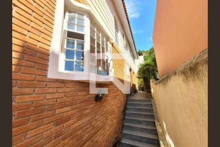 Casa à venda com 3 quartos, 300m² em Jardim Leonor, São Paulo