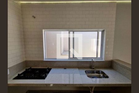 Casa à venda com 5 quartos, 270m² em Vila Goncalves, São Bernardo do Campo