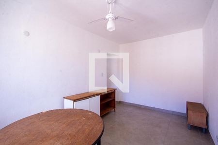 Sala de apartamento para alugar com 2 quartos, 83m² em Colubandê, São Gonçalo