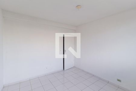 Sala/Quarto de casa para alugar com 1 quarto, 33m² em Vila Silva Ribeiro, Carapicuíba