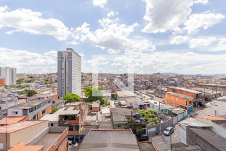 Vista Quarto de casa para alugar com 1 quarto, 30m² em Vila Silva Ribeiro, Carapicuíba