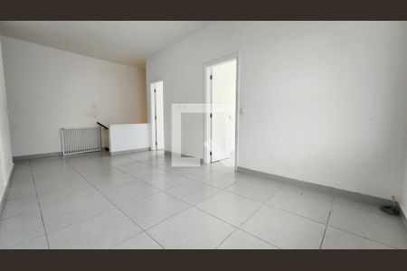 Sala de casa para alugar com 3 quartos, 120m² em Paquetá, Santos