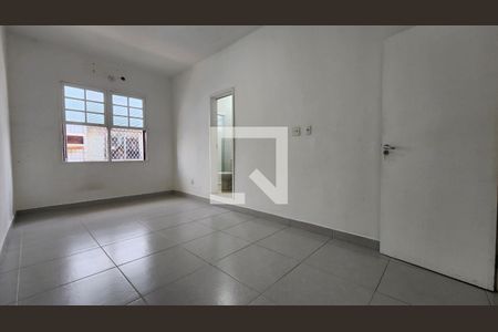 Quarto Suíte de casa para alugar com 3 quartos, 120m² em Paquetá, Santos