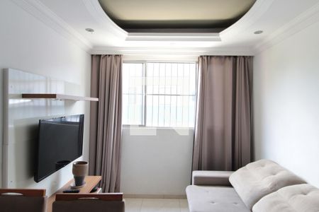 Sala de apartamento para alugar com 2 quartos, 53m² em Heliópolis, Belo Horizonte