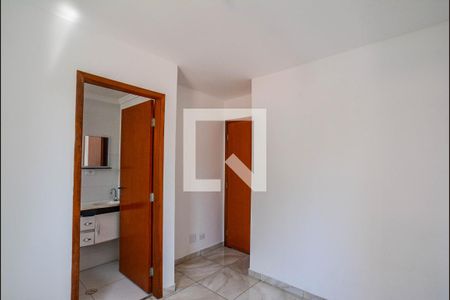 Suíte de apartamento para alugar com 2 quartos, 60m² em Vila Santa Teresa, Santo André