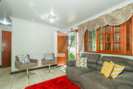 Sala de casa à venda com 4 quartos, 200m² em Morro Santana, Porto Alegre