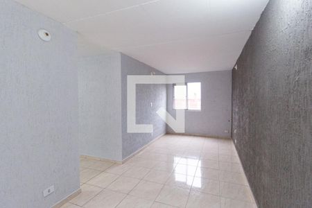 Sala de apartamento para alugar com 2 quartos, 56m² em Conjunto Habitacional Presidente Castelo Branco, Carapicuíba