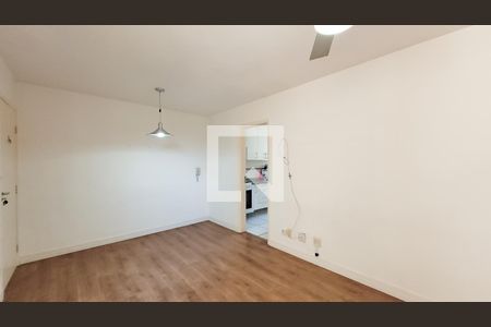 Sala de apartamento à venda com 3 quartos, 76m² em Vila Industrial (campinas), Campinas