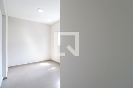 Quarto 2 de apartamento para alugar com 2 quartos, 42m² em Bom Retiro, São Paulo