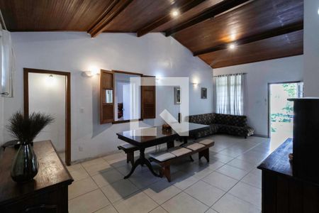 Sala de casa à venda com 5 quartos, 5200m² em Braúnas, Belo Horizonte