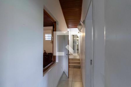 Corredor de casa à venda com 5 quartos, 5200m² em Braúnas, Belo Horizonte