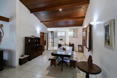 Sala de casa à venda com 5 quartos, 5200m² em Braúnas, Belo Horizonte
