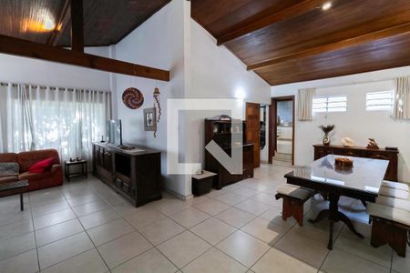 Sala de casa à venda com 5 quartos, 5200m² em Braúnas, Belo Horizonte