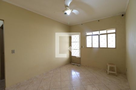 Sala de casa para alugar com 2 quartos, 70m² em Jardim Diva Tarla de Carvalho, Ribeirão Preto