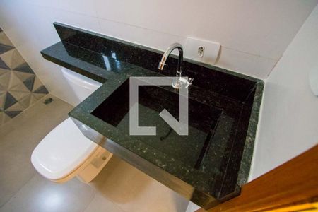 Banheiro da Suíte de apartamento à venda com 2 quartos, 115m² em Vila Eldizia, Santo André